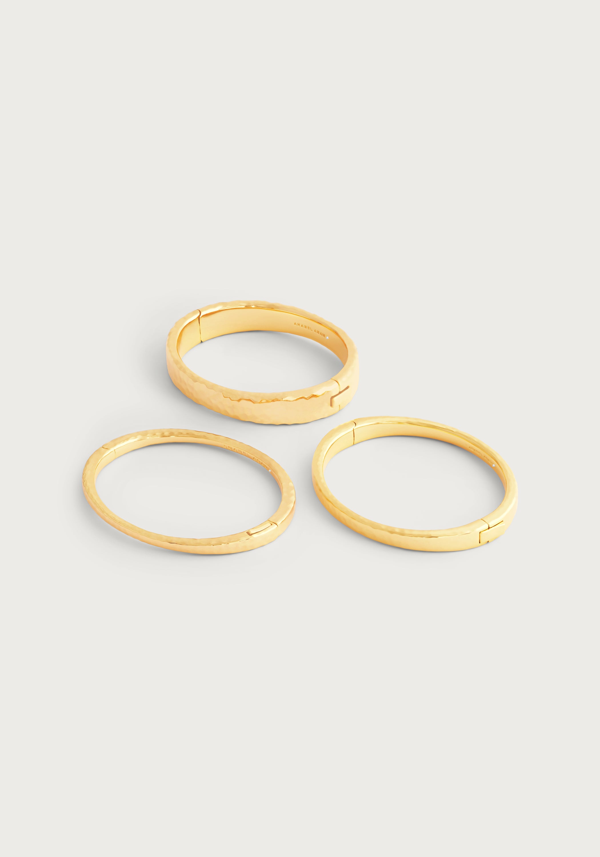 Farrier Thin Hinged Bangle, Gold