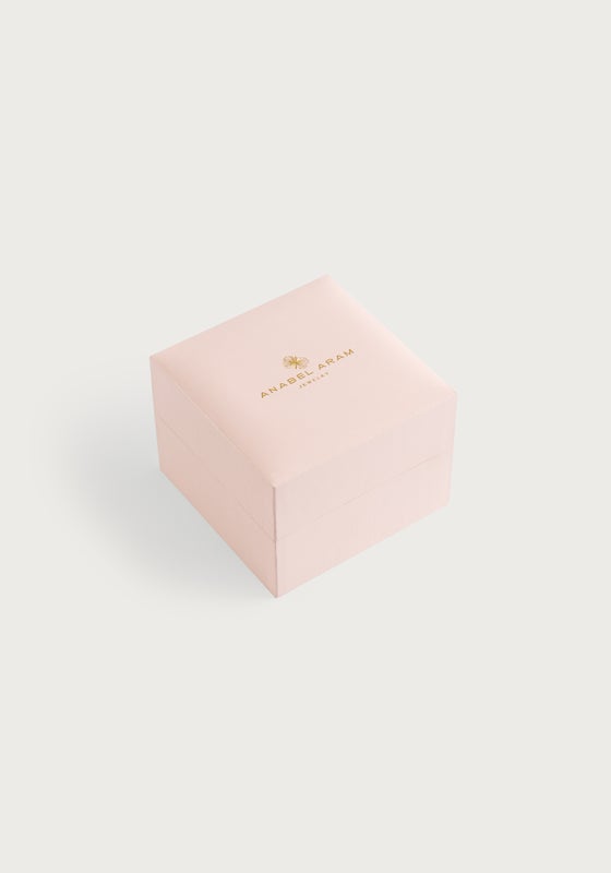 Heart Radiant Pearl Gold Charm