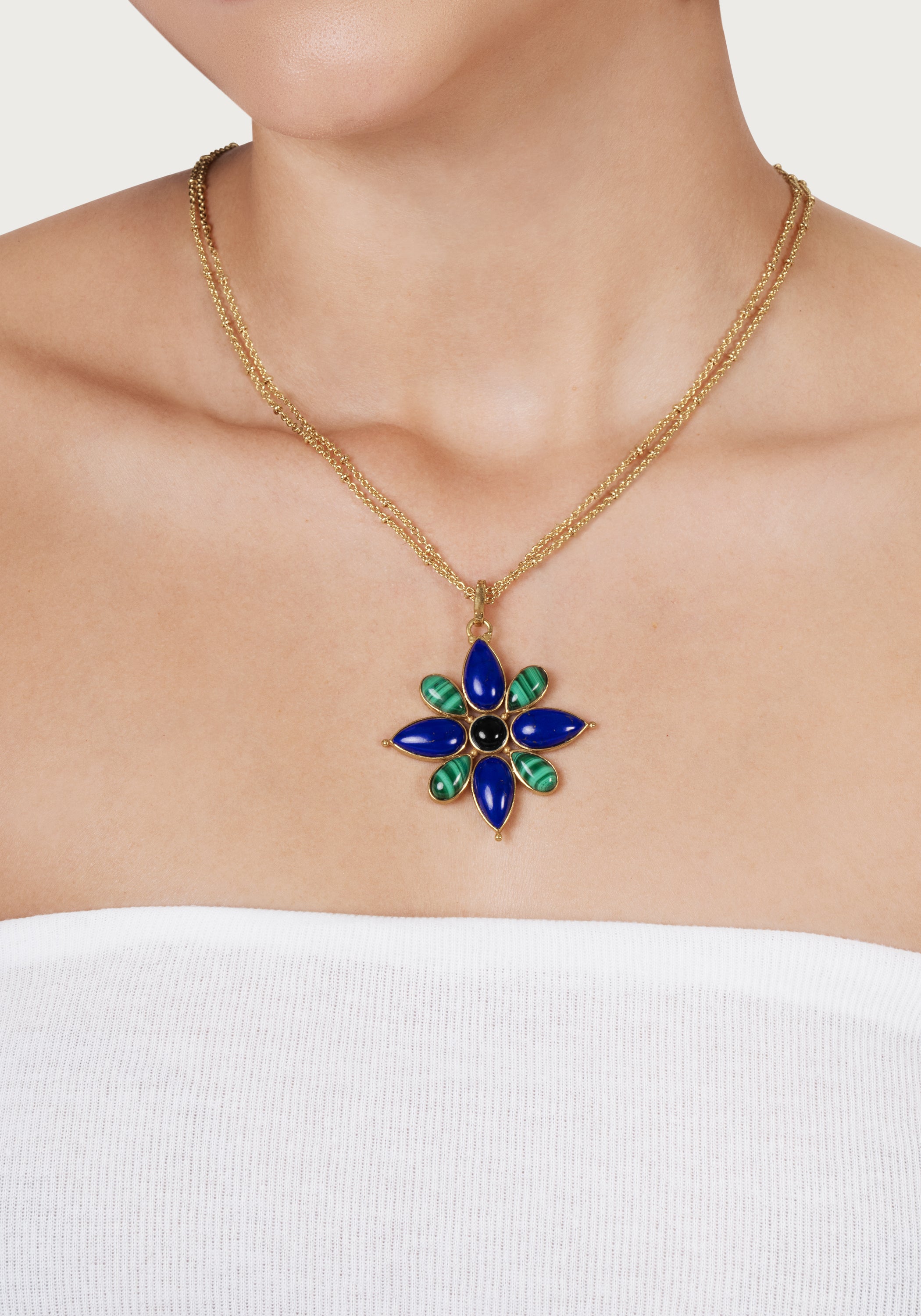 Forza Fiore Statement Pendant